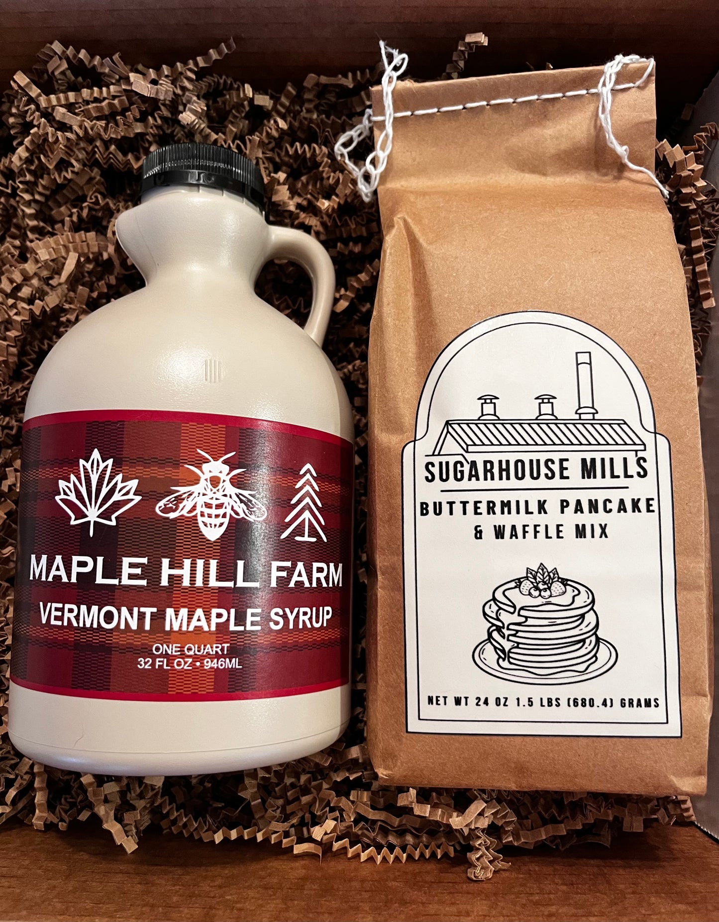 Vermont Maple Syrup and Pancake Package - Holiday Jug